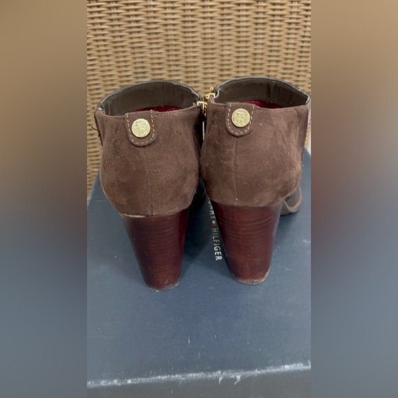 Ankle Booties in brown genuine leather - Picture 2 of 4